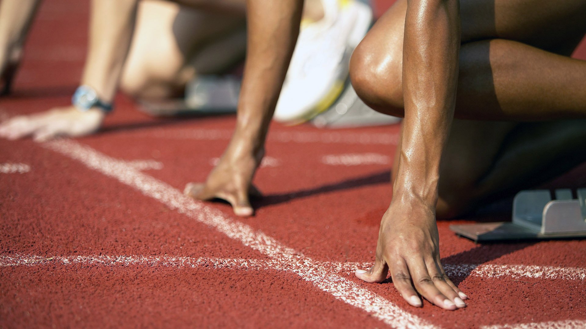 九游登录入口-仰泳技术稳定希腊持续领跑，仰泳技术图解