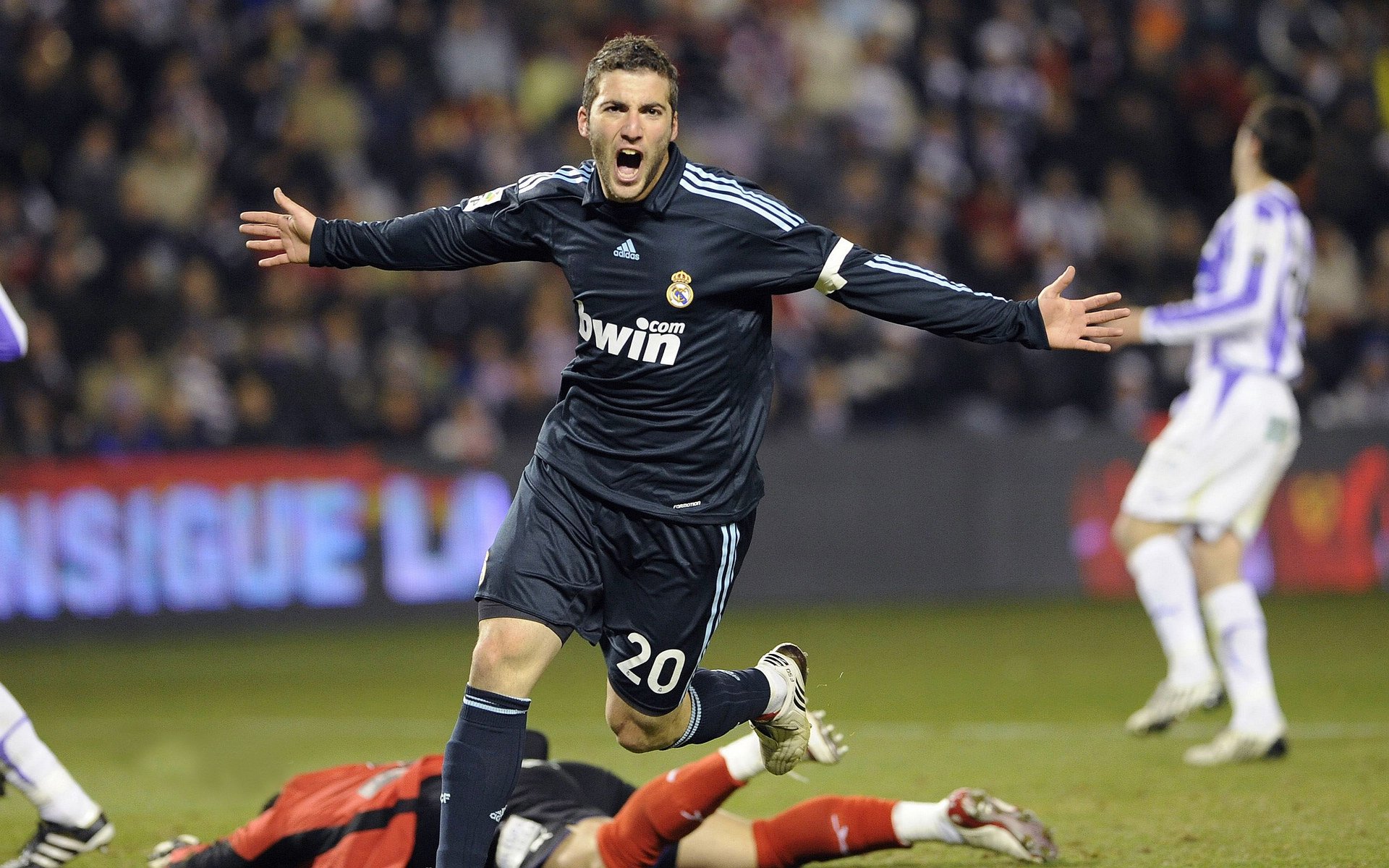 国青队击败韩国队获得小组第一，国青队成员